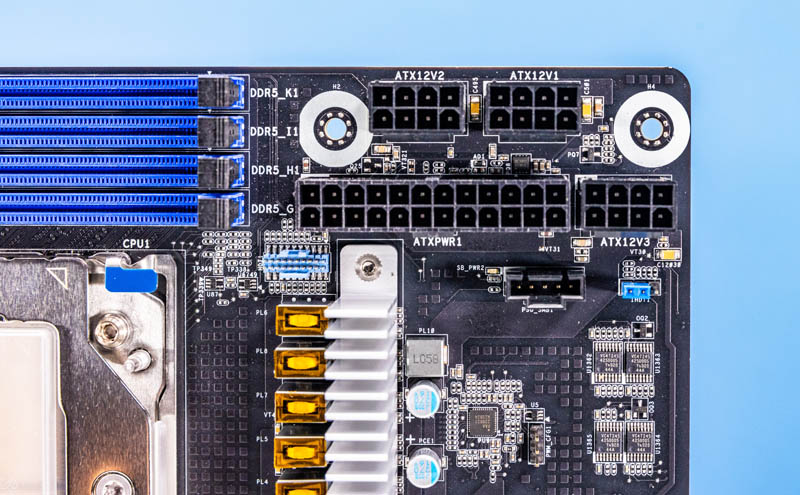 ASRock Rack GENOAD8X 2T BCM Power Input