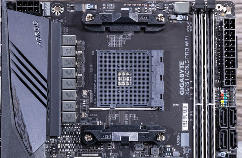 Gigabyte X570 I Aorus Pro WiFi Socket AM4